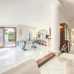 فيلة Luxury Sea Front With Pool