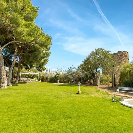 别墅 Luxury Sea Front With Pool Su Forti