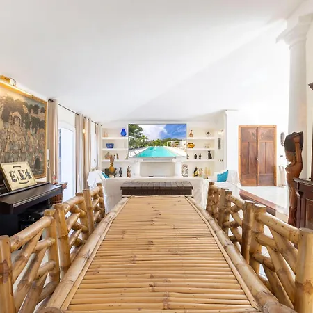 Luxury Sea Front With Pool Villa *