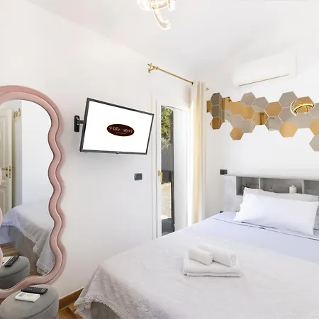 Luxury Sea Front With Pool * Su Forti